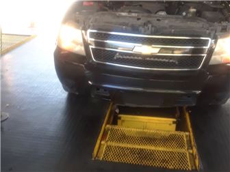 Automotive And Truck Oil Change Service Station With Light Mechanic
