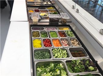 Well Known Franchise Deli  - Seller will finance with $100,000.