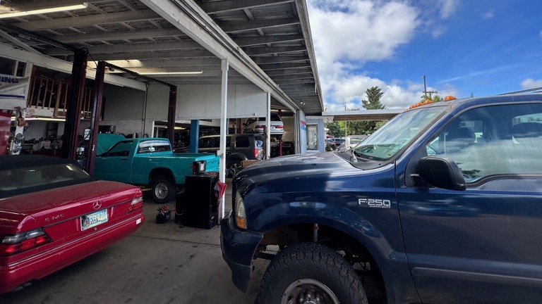 Shop Bays