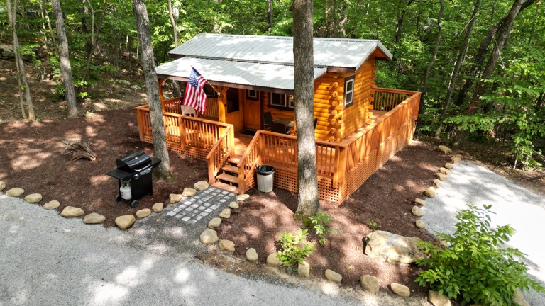 TRG® Mt. Cabin 2