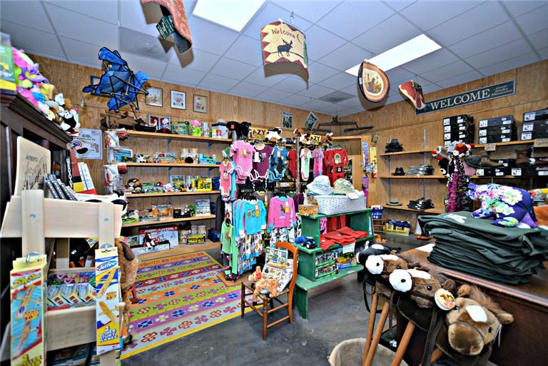 Gift/Kid's corner