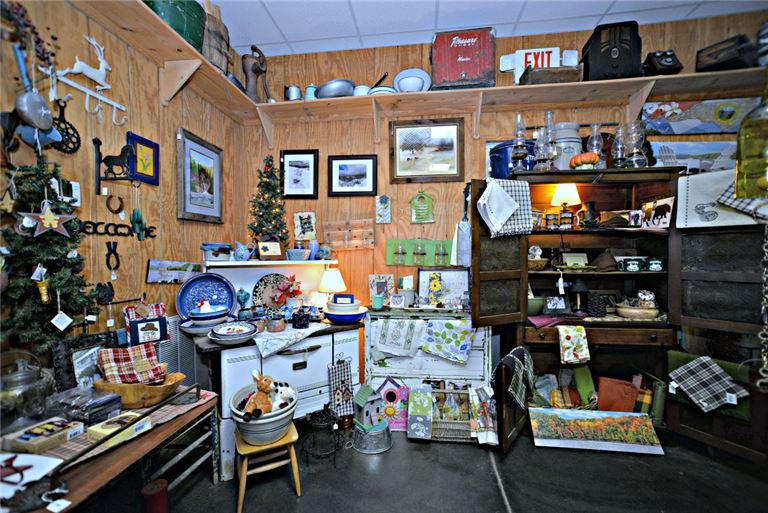 Gift area