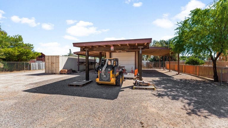 Detached Garage, Container & Carports