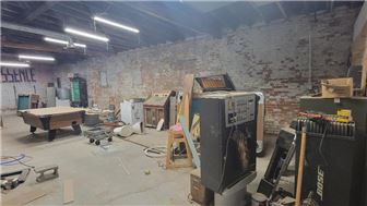 2,500SF Commercial Building, Warehouse: Proposed Cafe  $299,000
