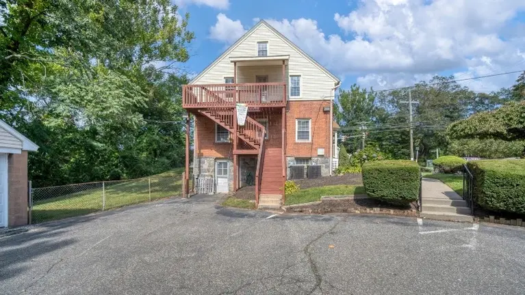 Building Side, Parking.