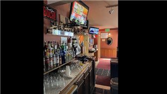 Fantastic Bar and Restaurant Opportunity! Long Time Established!