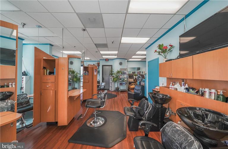 Hair Salon and Design
