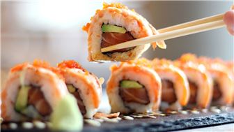 Great location Sushi Carryout with low price
