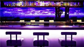 Long Beach Area Bar w/Dance and Entertainment– Exudes Personality!