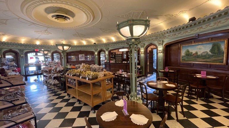 Interior Soda Fountain/Retail Store Interior Soda Fountain/Retail Store