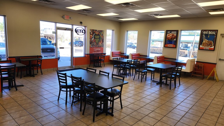 Dine In area
