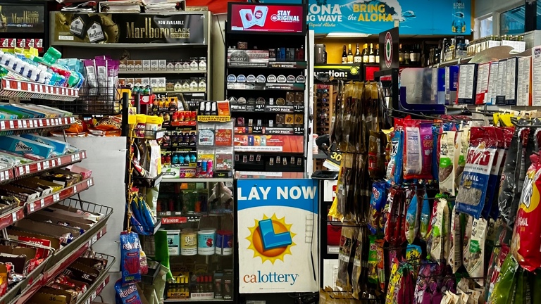 Interior view - Tobacco