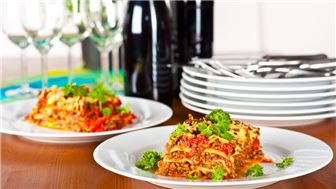 30 Year Large Established Fine Italian Restaurant For Sale
