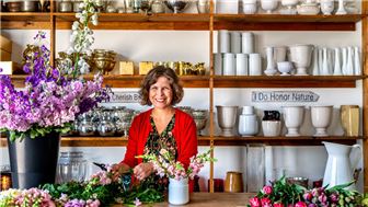 Great Opportunity! This is a must see! Local Florist on the Main Stree