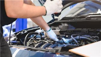 Highly Rated Mechanic Shop Located On 4 Lane Main Road Nassau County