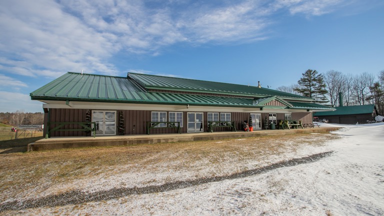8500 sq ft lodge with expansion potential