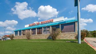 European Restaurant For Sale - Turnkey, Newly Renovated.