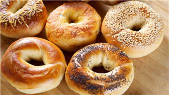 Niche Gourmet Bagel Cafe And A Whole Lot More!