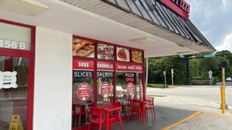 Pizzeria to take out or on the site - Visa E-2 available