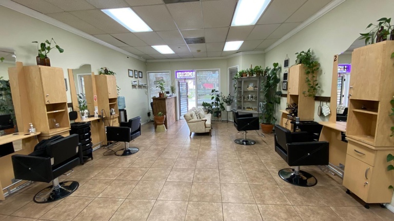 Salon floor