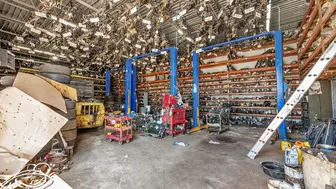 Junkyard / Dealership and Auto Shop for sale