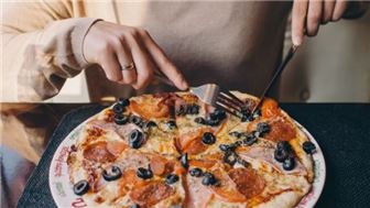 Very Profitable Pizzeria for Sale