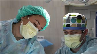 Location! Well Known Plastic Surgery Center in the Coachella Valley