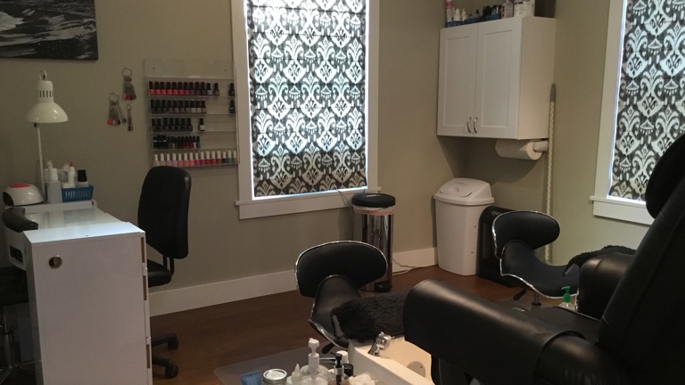 Mani/Pedi Room