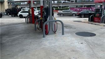Lease for sale in exlent location high traffic