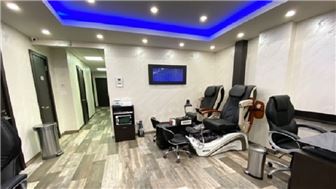 State of the art, fully renovated nail and skincare salon