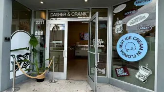 Ice Cream & coffee Shop for Sale