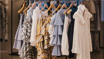 Boutique Clothing Store Downtown St. Petersburg, HIGH FOOT TRAFFIC !