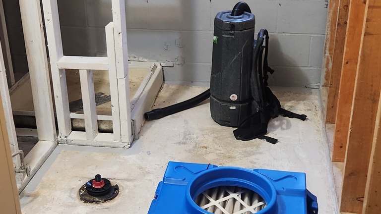 Basement bathroom restoration / prep and paint