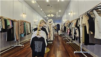 Fashion & Accessory Store for SALE w/ Great Exposure & Foot Traffic