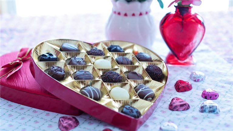 Candy & Gift Stores Candy & Gift Stores