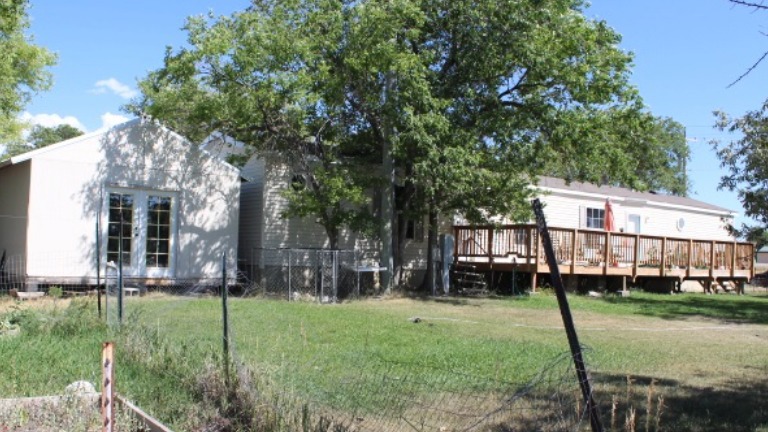 Rental w/Shed