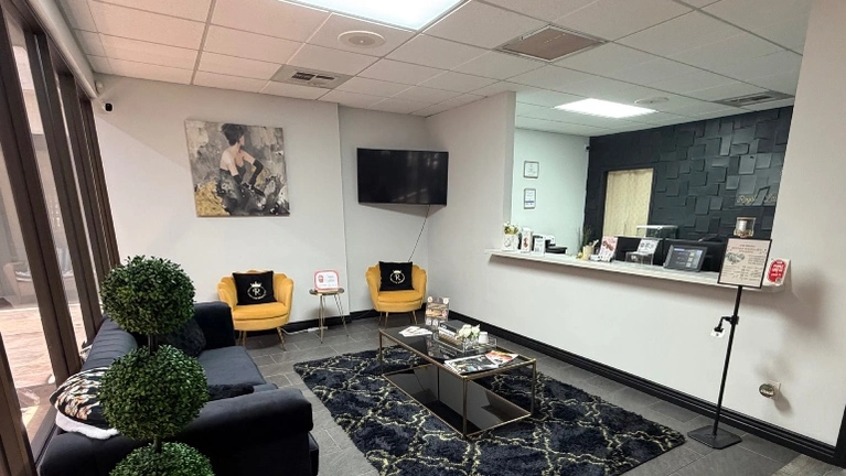 waiting area & front desk 
