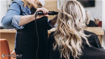 Hair Salon in Busy Shopping Plaza, 10 Chair