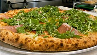 Profitable Miami Beach Pizza Shop for Sale Earning's over $100,000