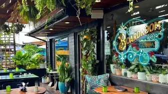 Turnkey Restaurant and Bar Opportunity