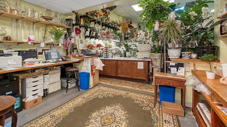 Customer service area