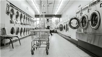 Large state of the art Card system laundromat