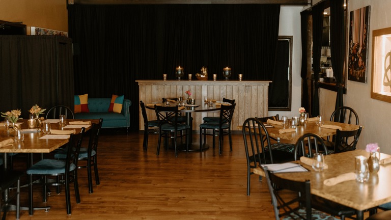 Dining Room-Low Tops
