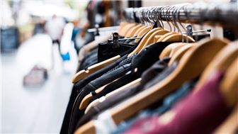 $80,000 NET Absentee-Run Urban Clothing Store w/Inventory Included!!