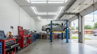 Auto Repair, 43 Years, Low Competition.