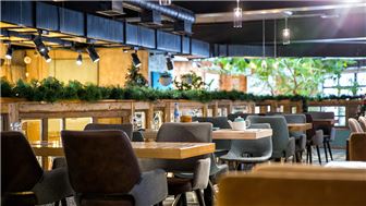 Established and Thriving Downtown Restaurant For Sale