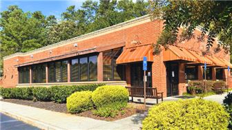 Free Standing Closed Restaurant with 5200 Sq Ft on 1.2 Acre