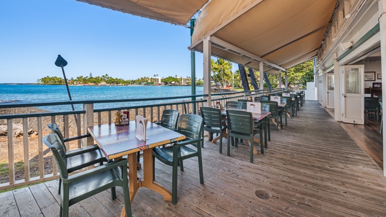 Kona Canoe Club Dining Tables