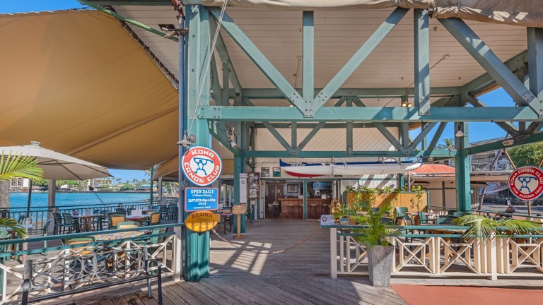 Kona Canoe Club Restaurant