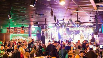 Ultra-Popular Bar & Grill w/ Live Music